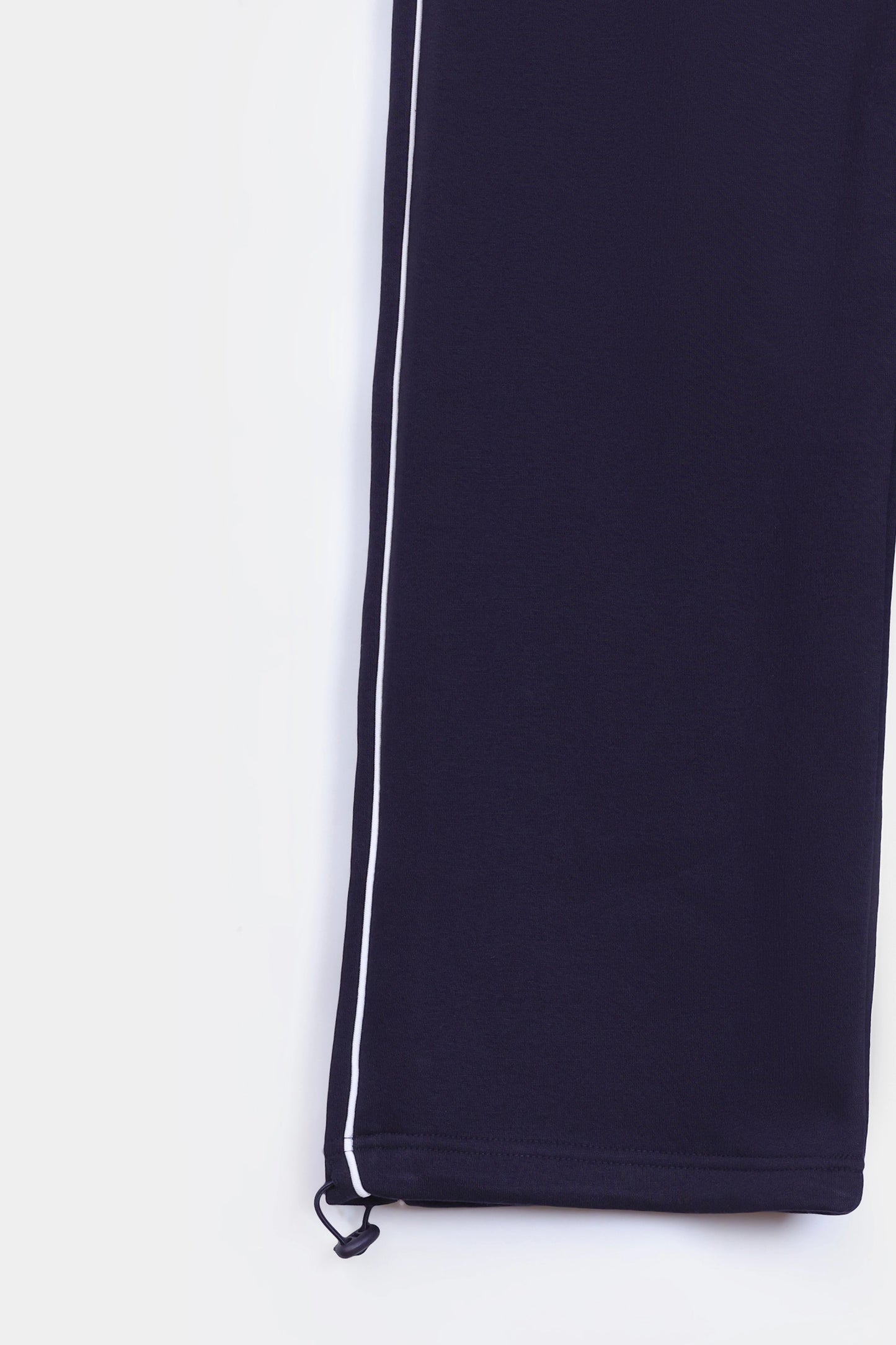 Trousers With Contrast Piping