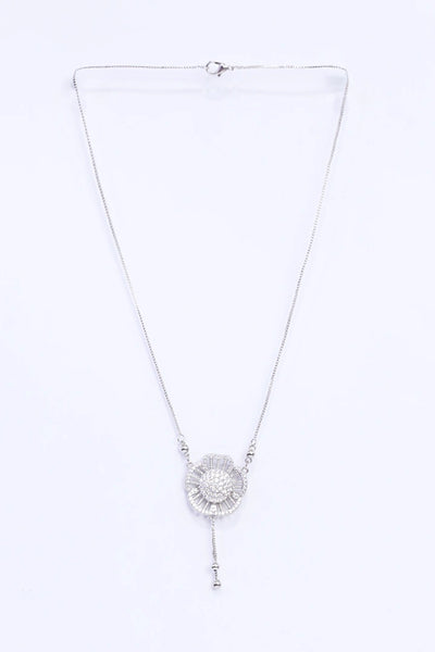 Silver Hanging Pendant Chain Necklace
