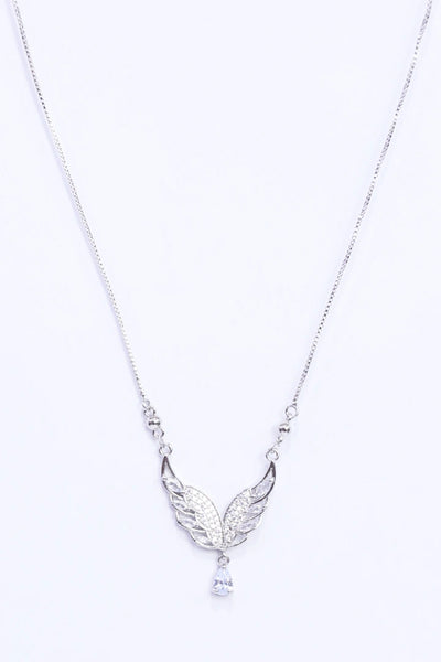 Leafy Pendent Chain Necklace