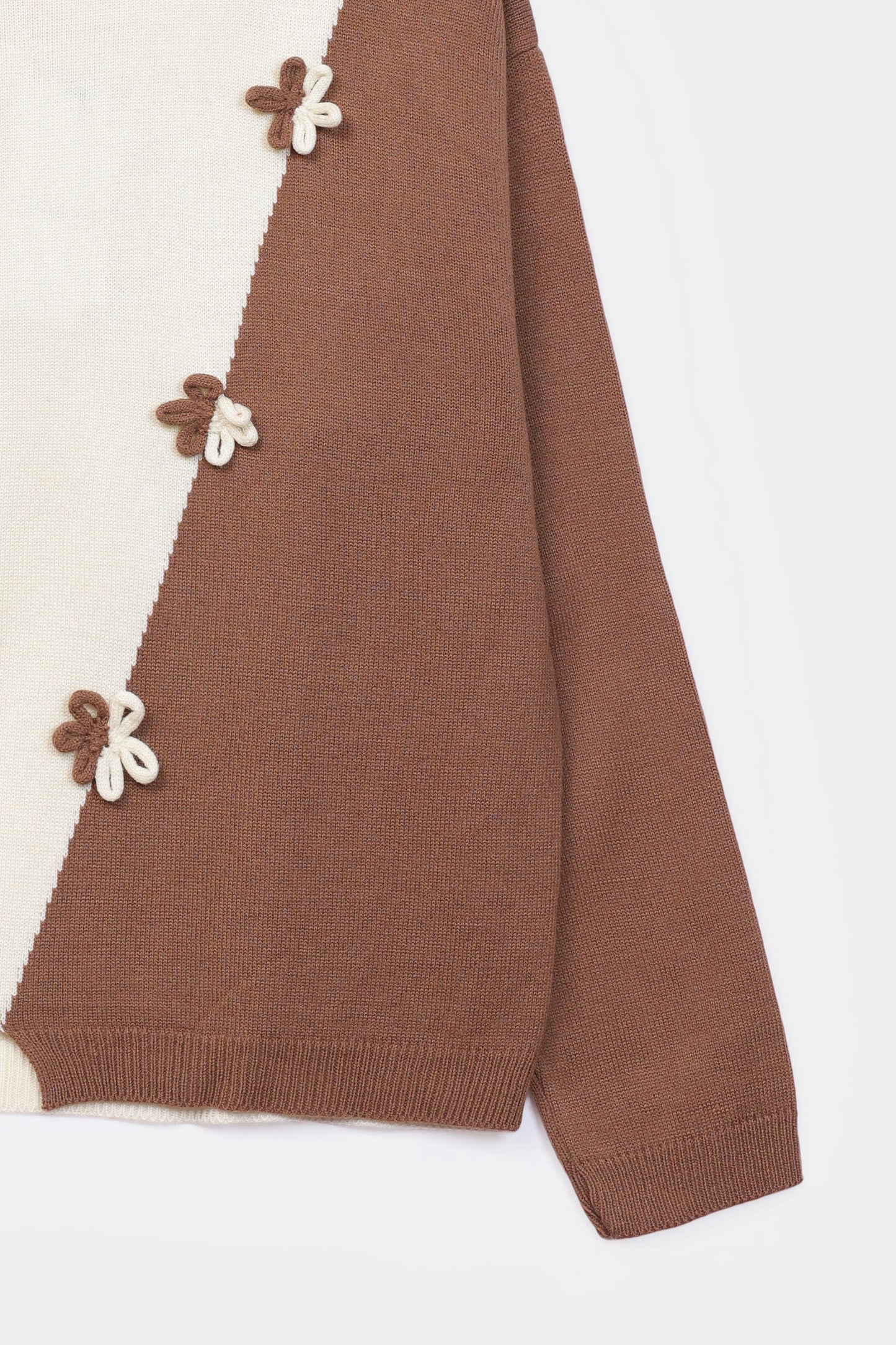 Color Block Bow-Detailed Sweater - Cougar Clothing