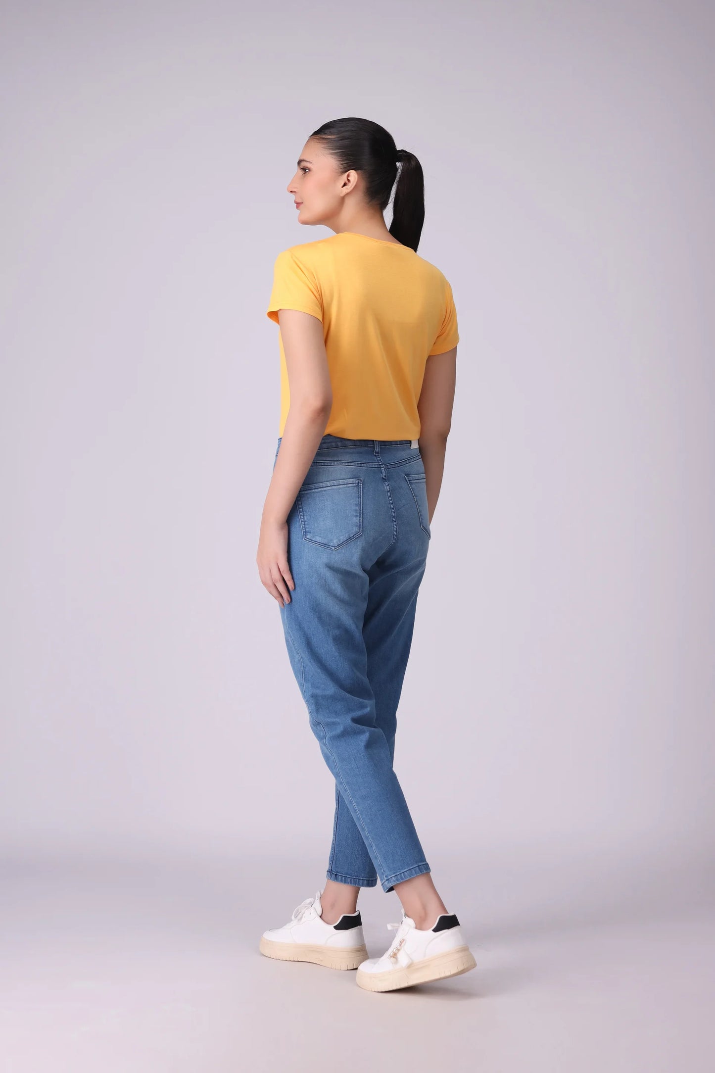 TROPICAL VIBES Graphic T-Shirt - Cougar Clothing