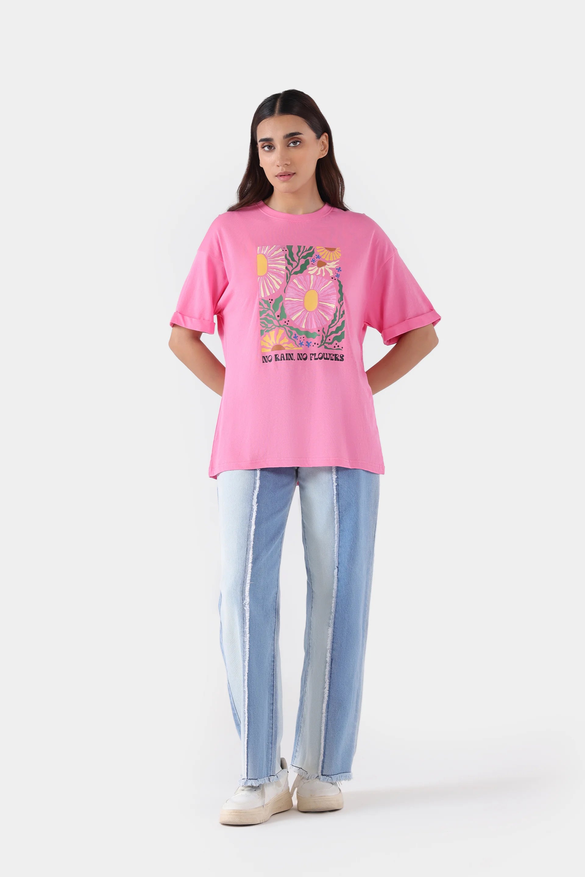 Turn Up Sleeve Graphic T-Shirt - Cougar Clothing