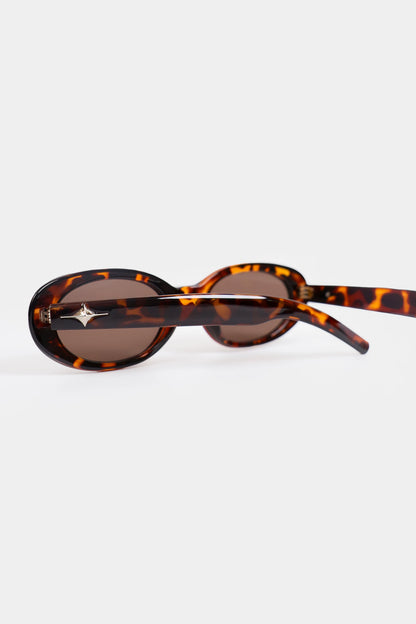 Tortoiseshell sunglasses - Cougar Clothing