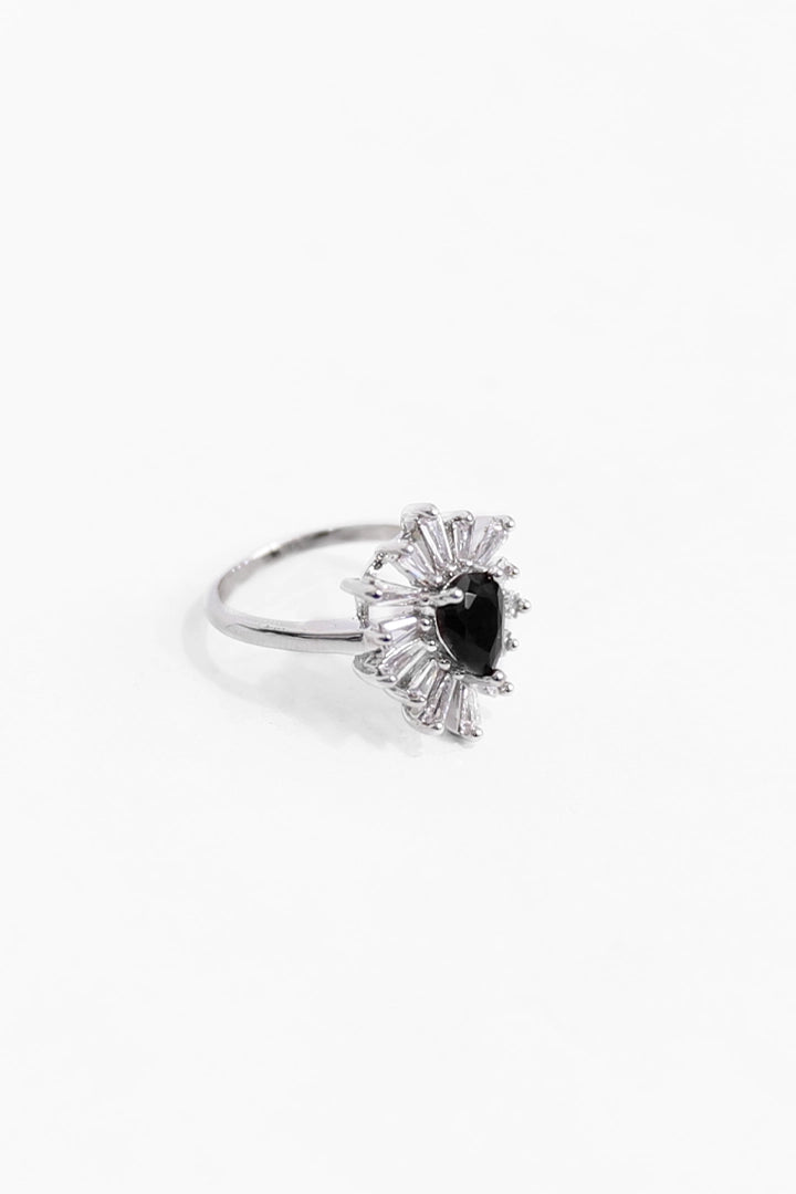 Drop Shape Black Stone Ring.