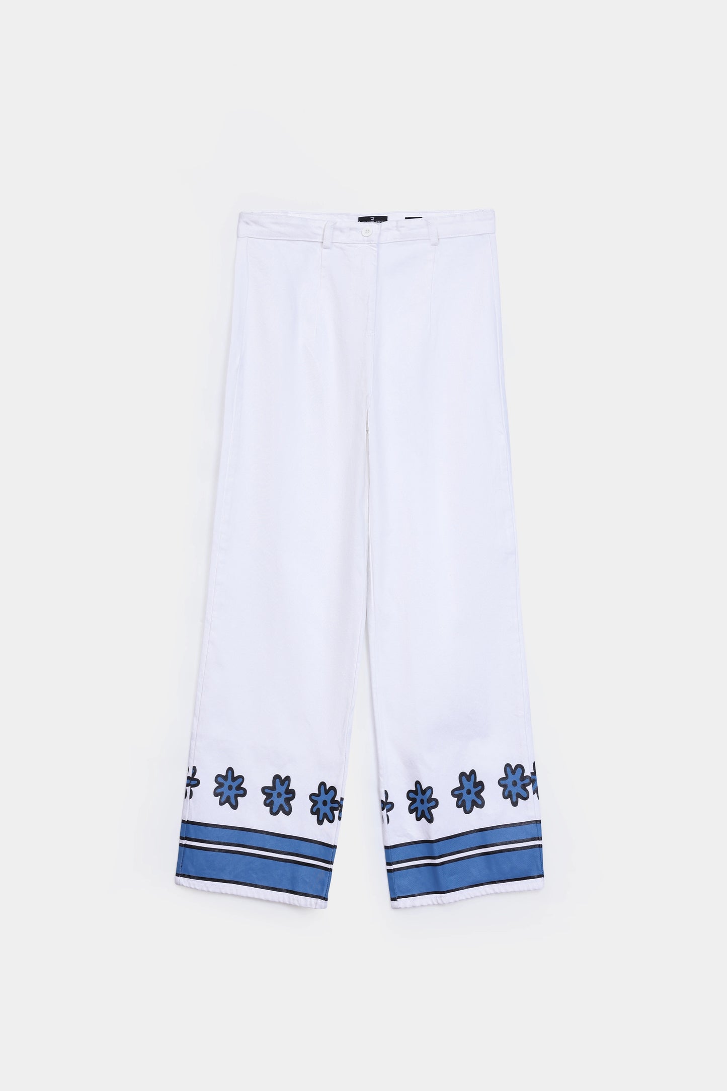 Wide Leg Fit Printed Hem Jeans - Cougar Clothing