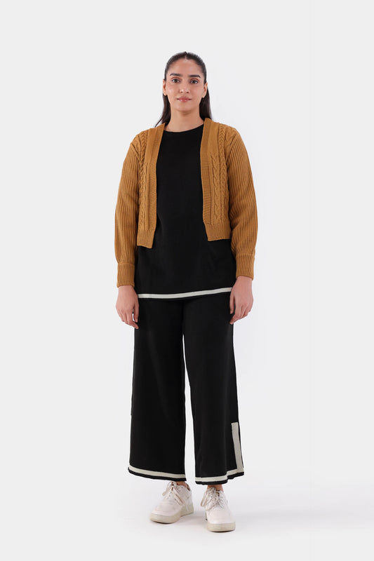 Cropped Knit Cardigan - Cougar Clothing