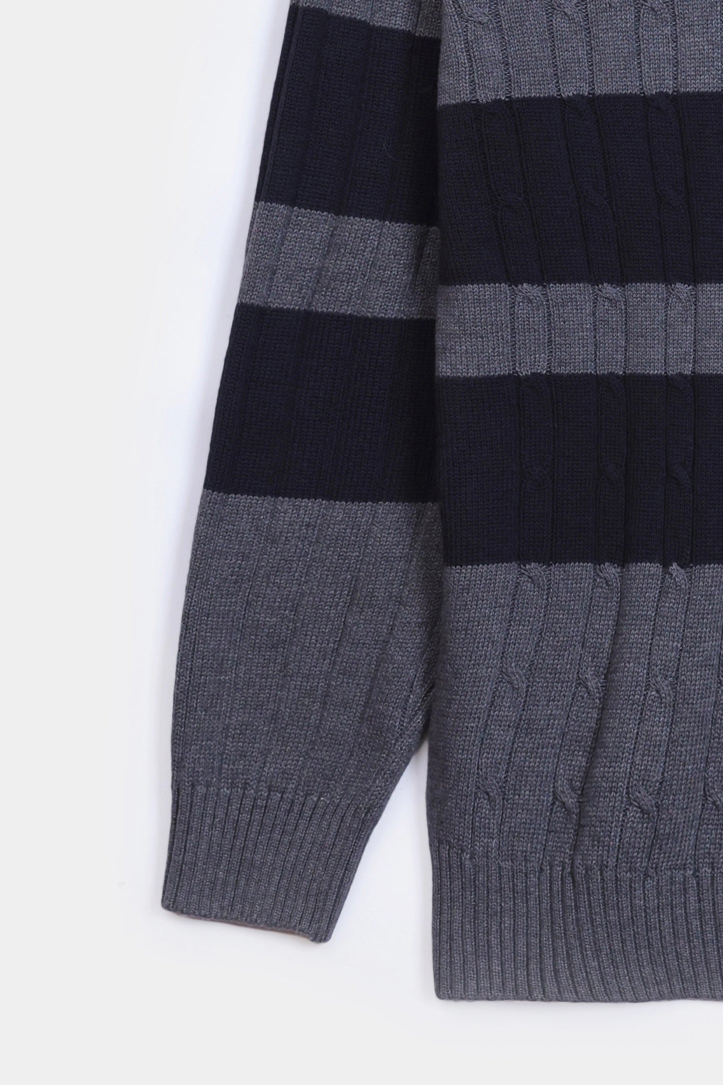 Cable Knit Sweater - Cougar Clothing