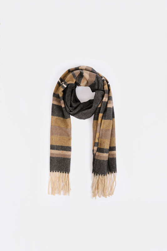 Knitted Shawl - Cougar Clothing