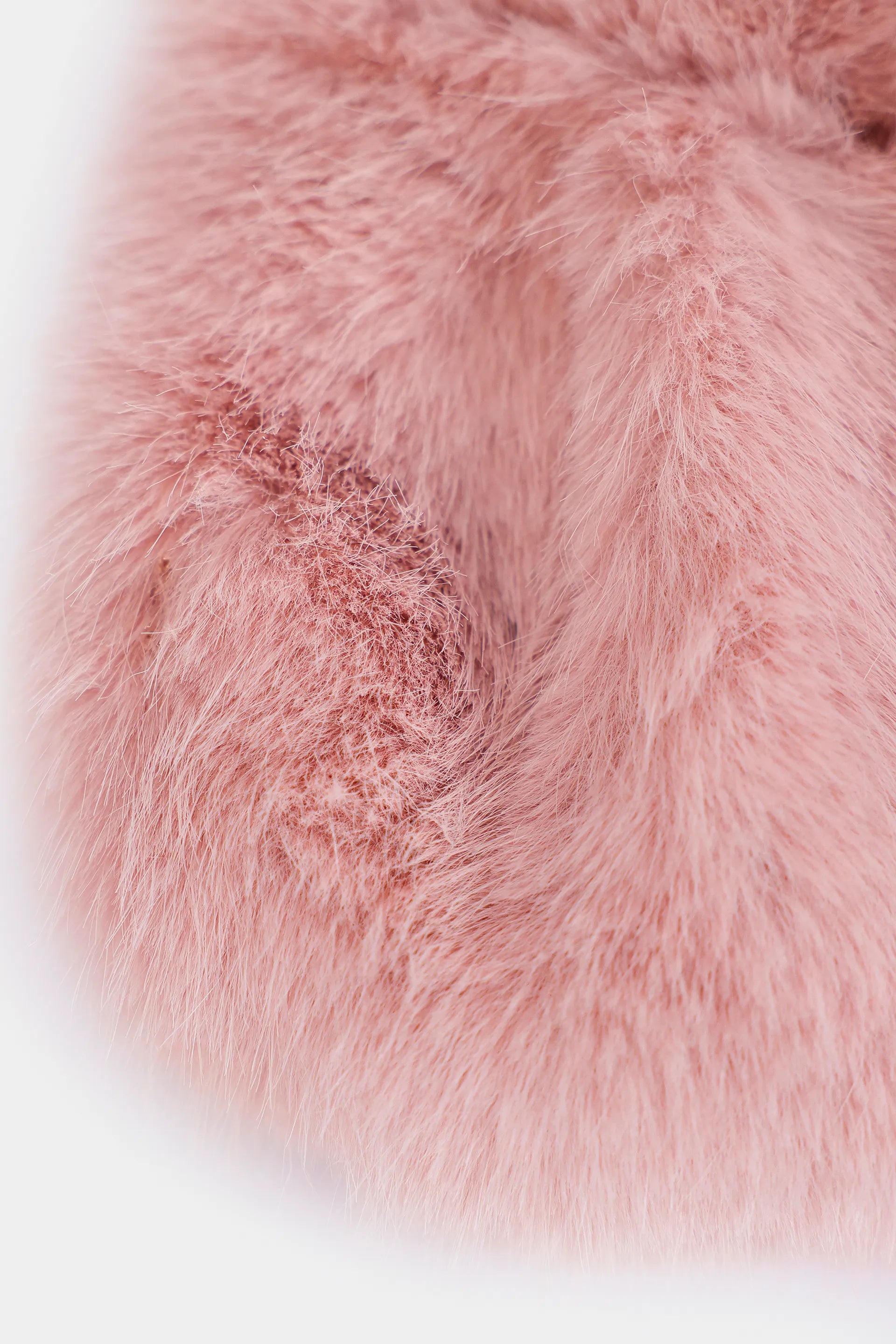 Fluffy Pull-Through Scarf - Cougar Clothing