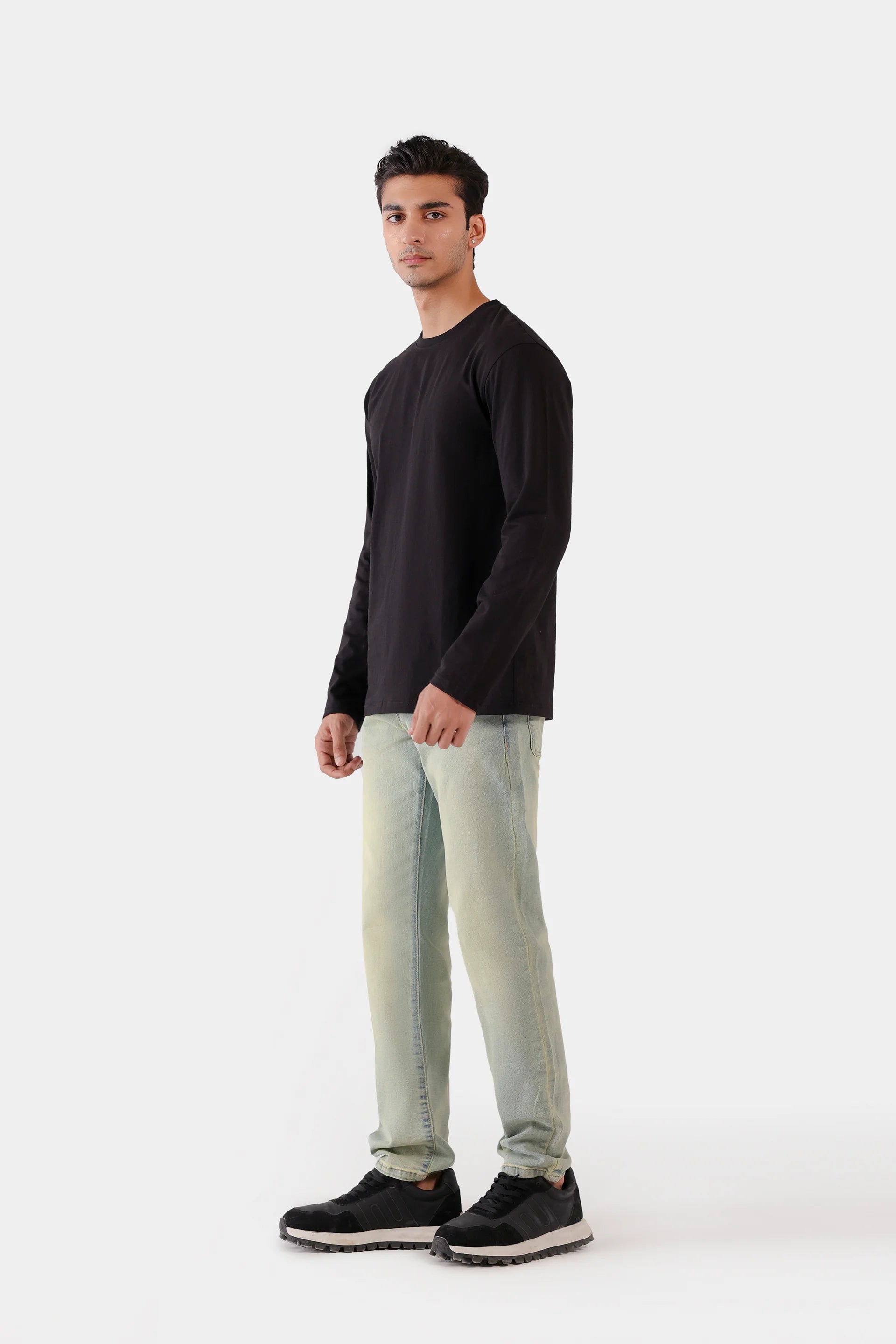 Slim Fit Light Wash Jeans - Cougar Clothing