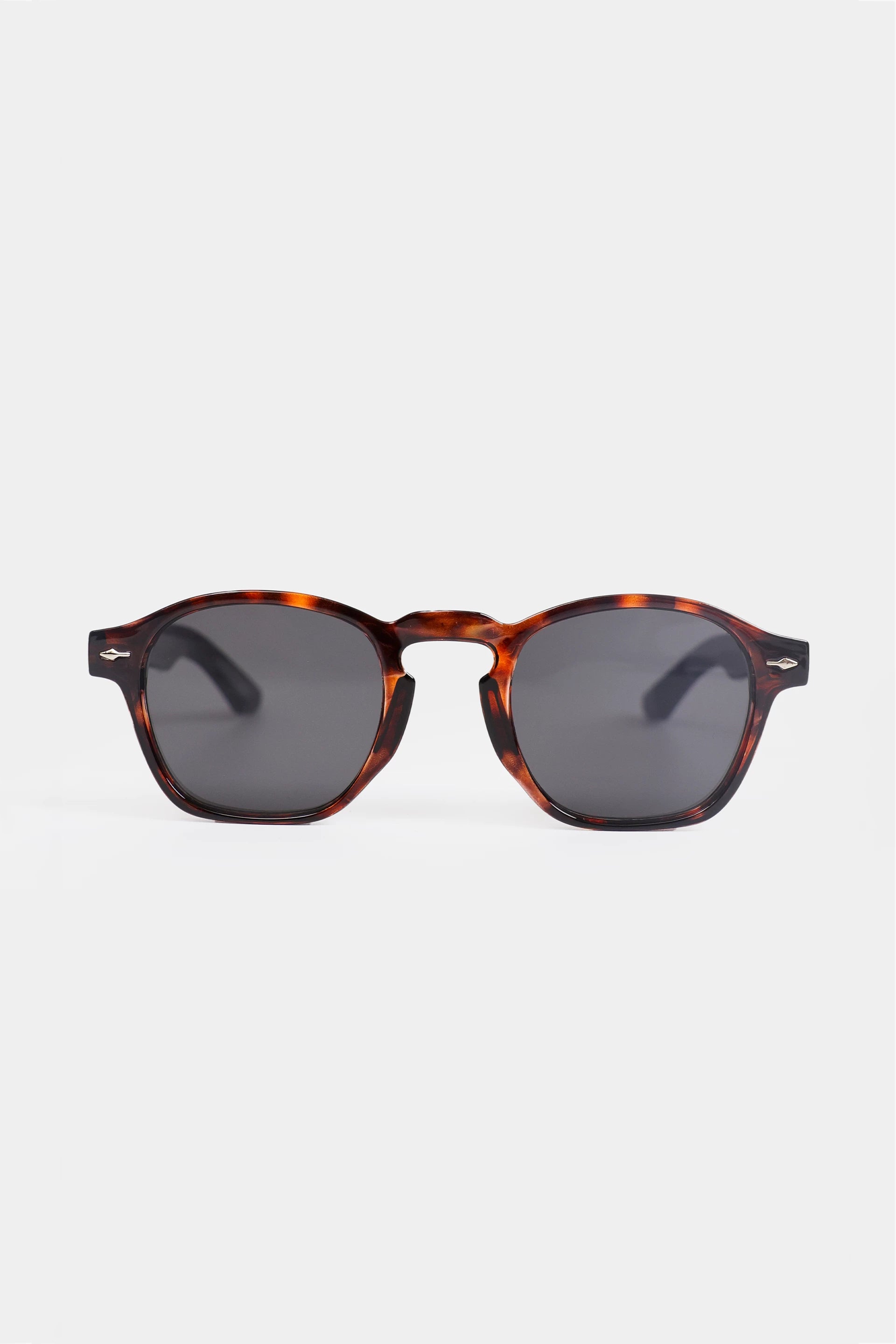 Round-Frame Tortoiseshell Sunglasses - Cougar Clothing