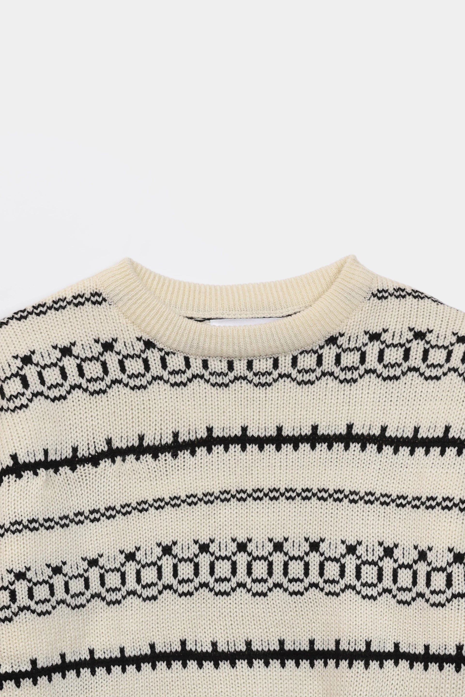 Contrast Pattern Knit Sweater - Cougar Clothing