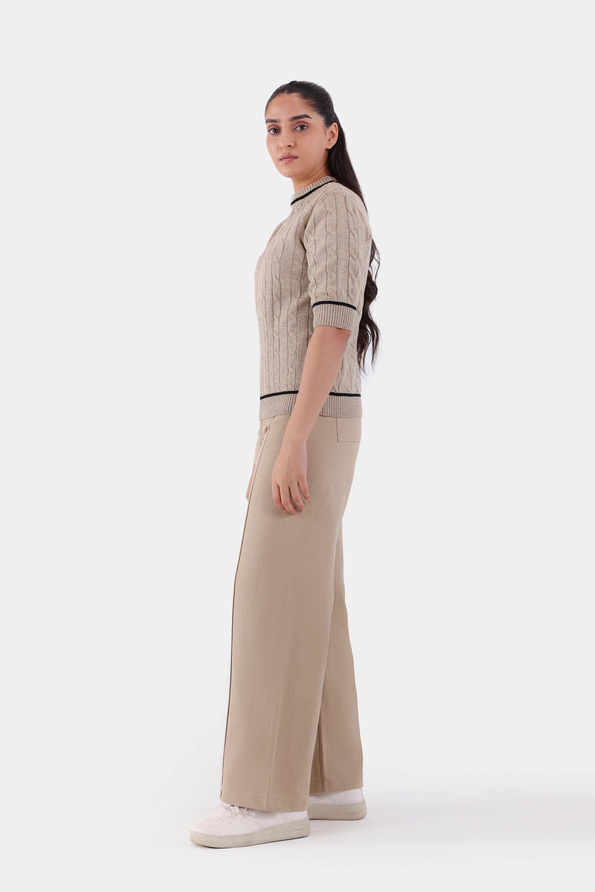 Short Sleeved Knit Sweater - Cougar Clothing