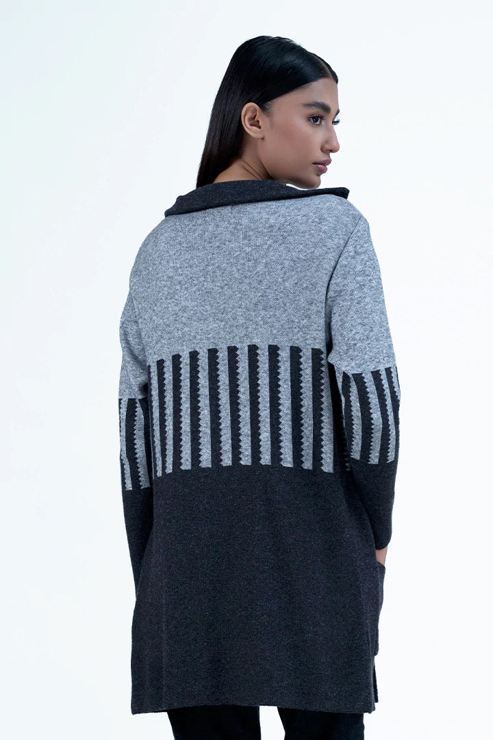 Double Pocket Fine Gauge Cardigan Sweater