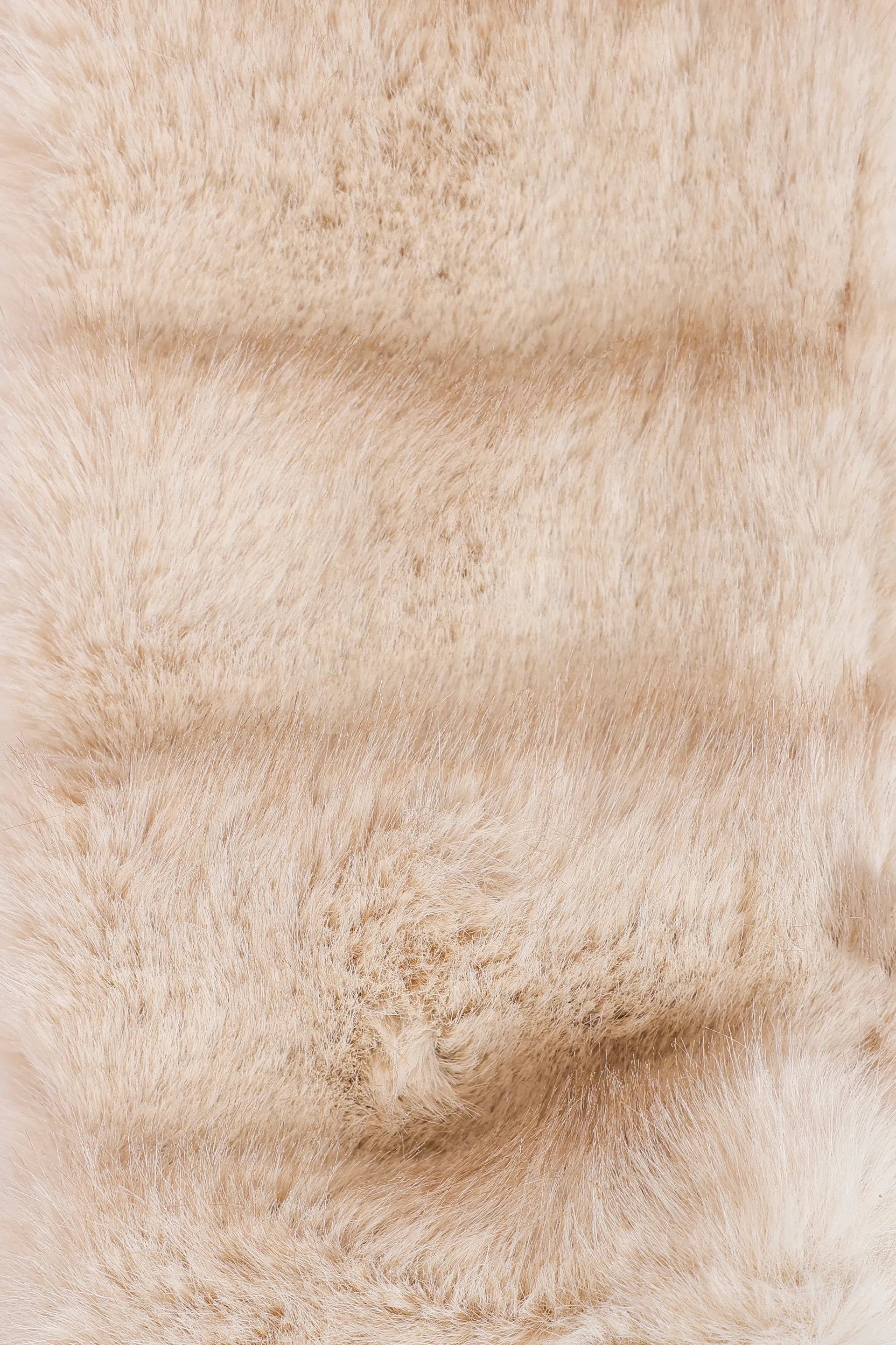Faux Fur Pull-Through Scarf - Cougar Clothing
