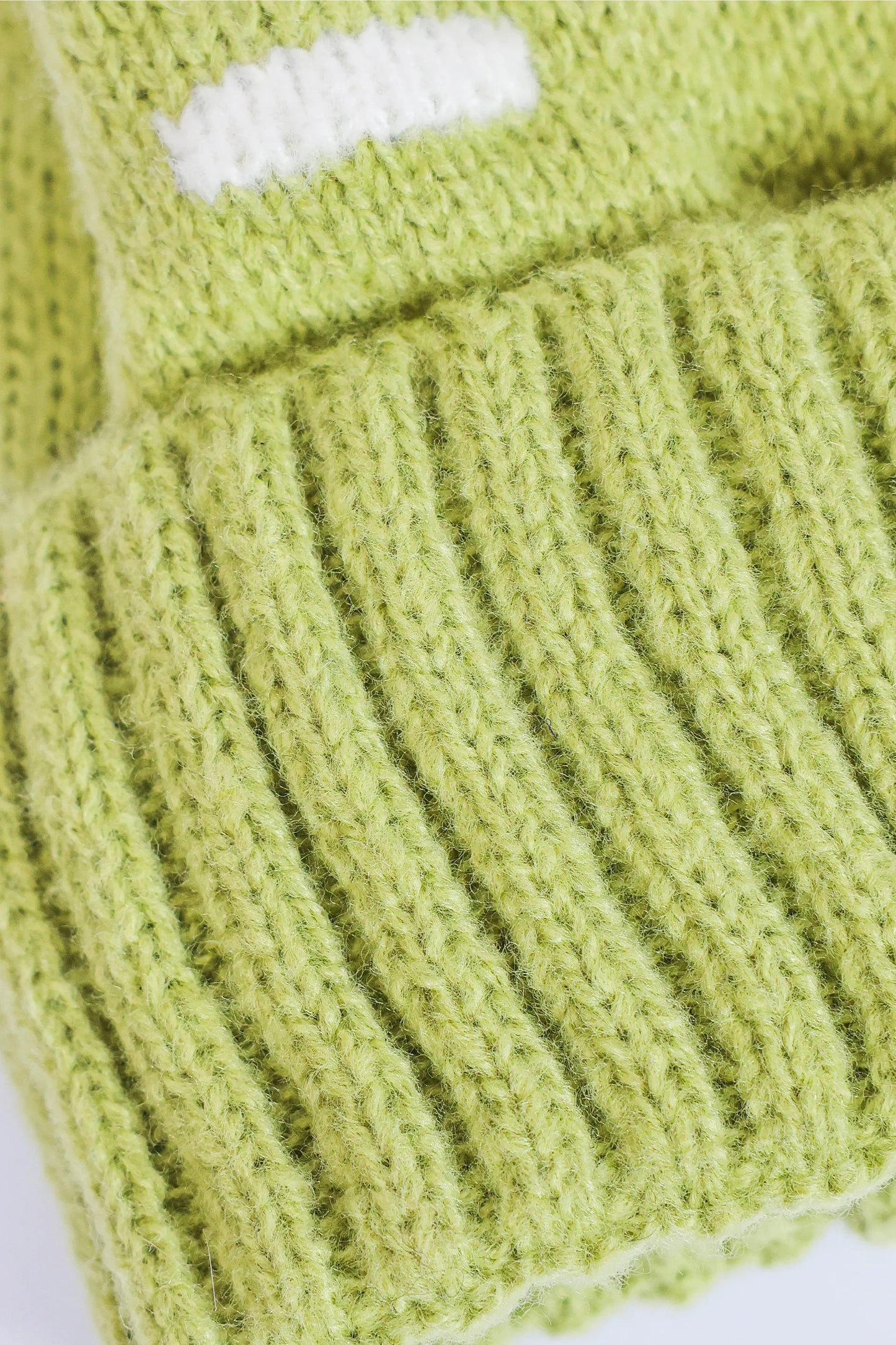 Contrast Pattern Knit Beanie - Cougar Clothing