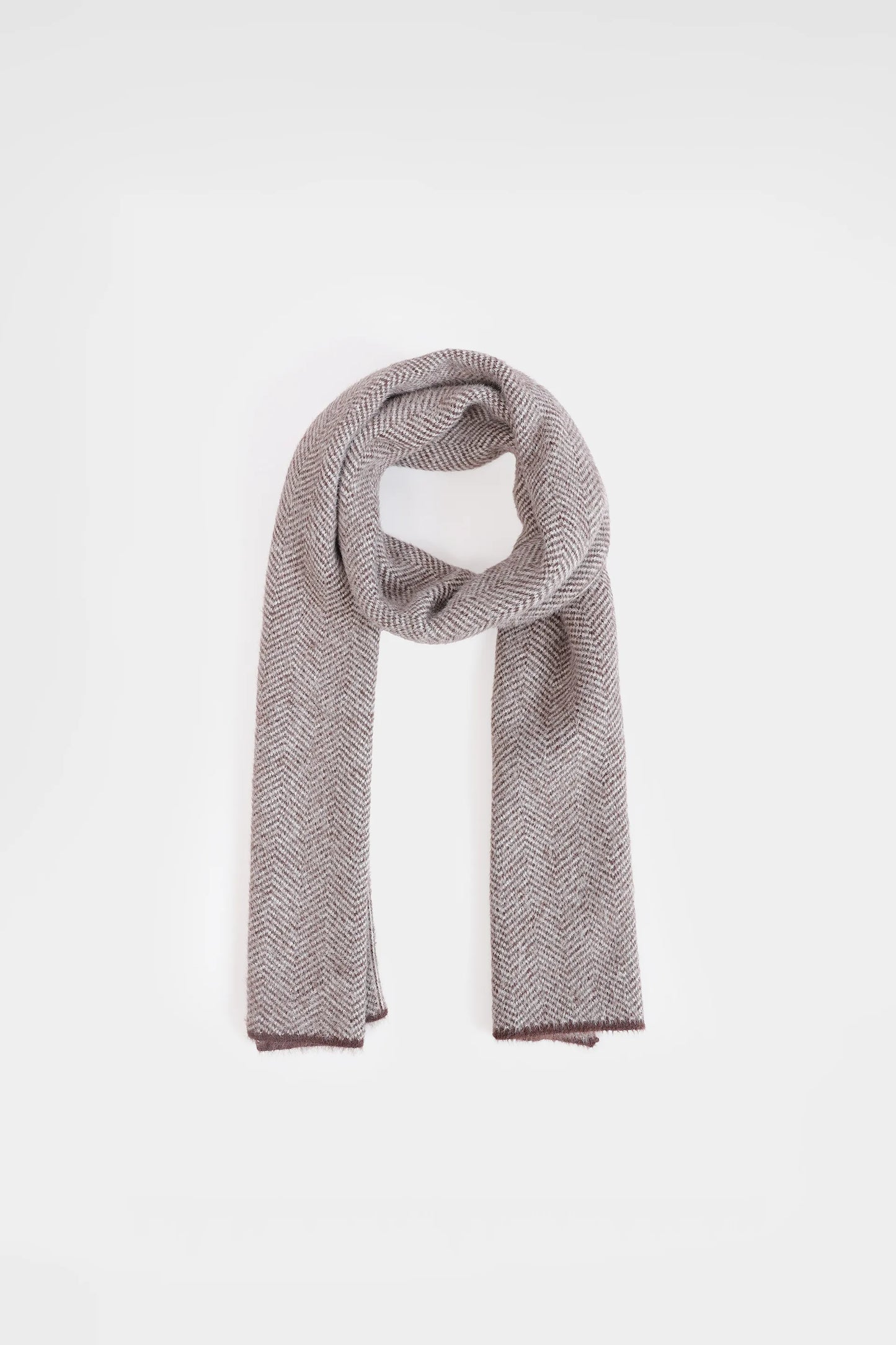 Herringbone Pattern Wool Scarf - Cougar Clothing