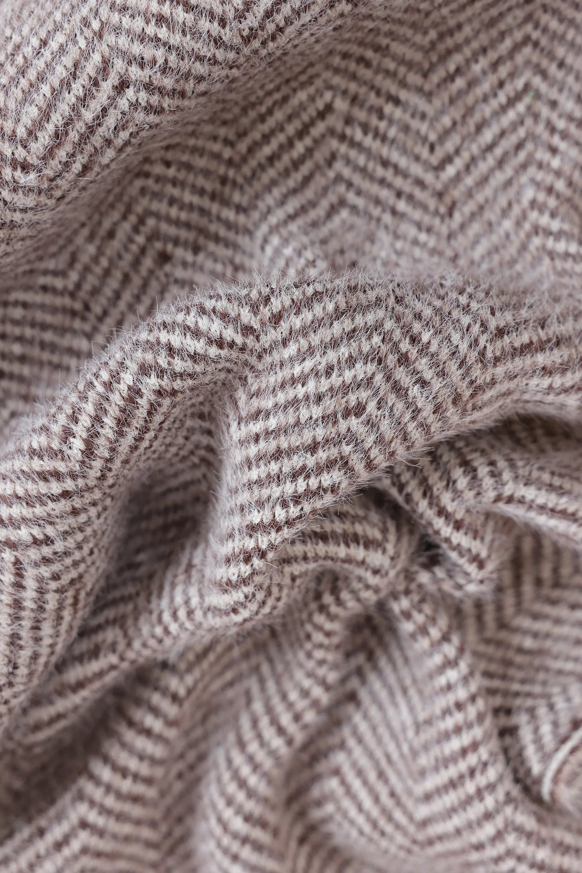 Herringbone Pattern Wool Scarf - Cougar Clothing