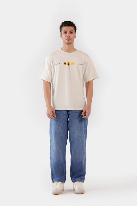 Relaxed Graphic T-Shirt - Cougar Clothing