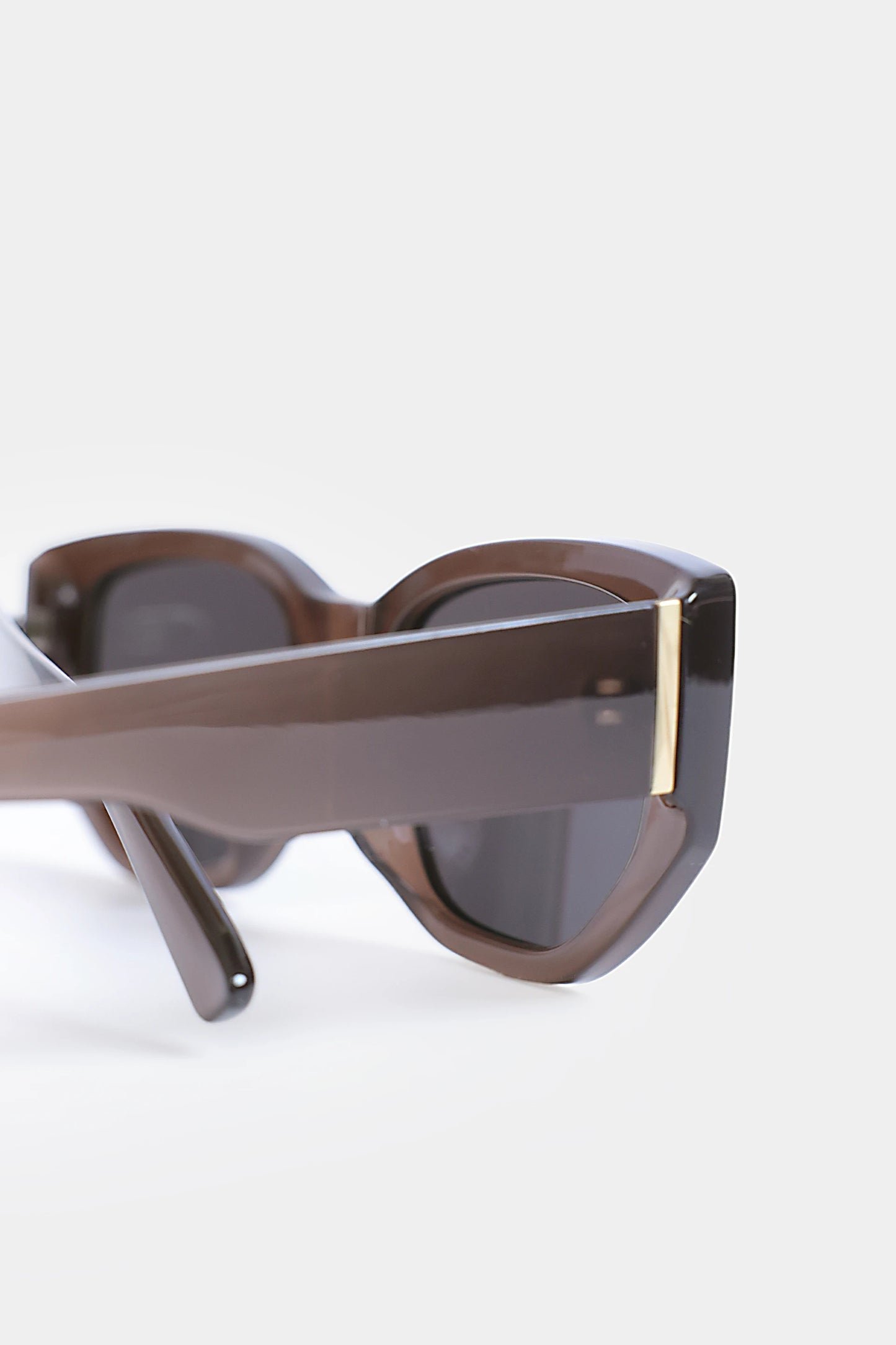 Irregular Framed Sunglasses - Cougar Clothing