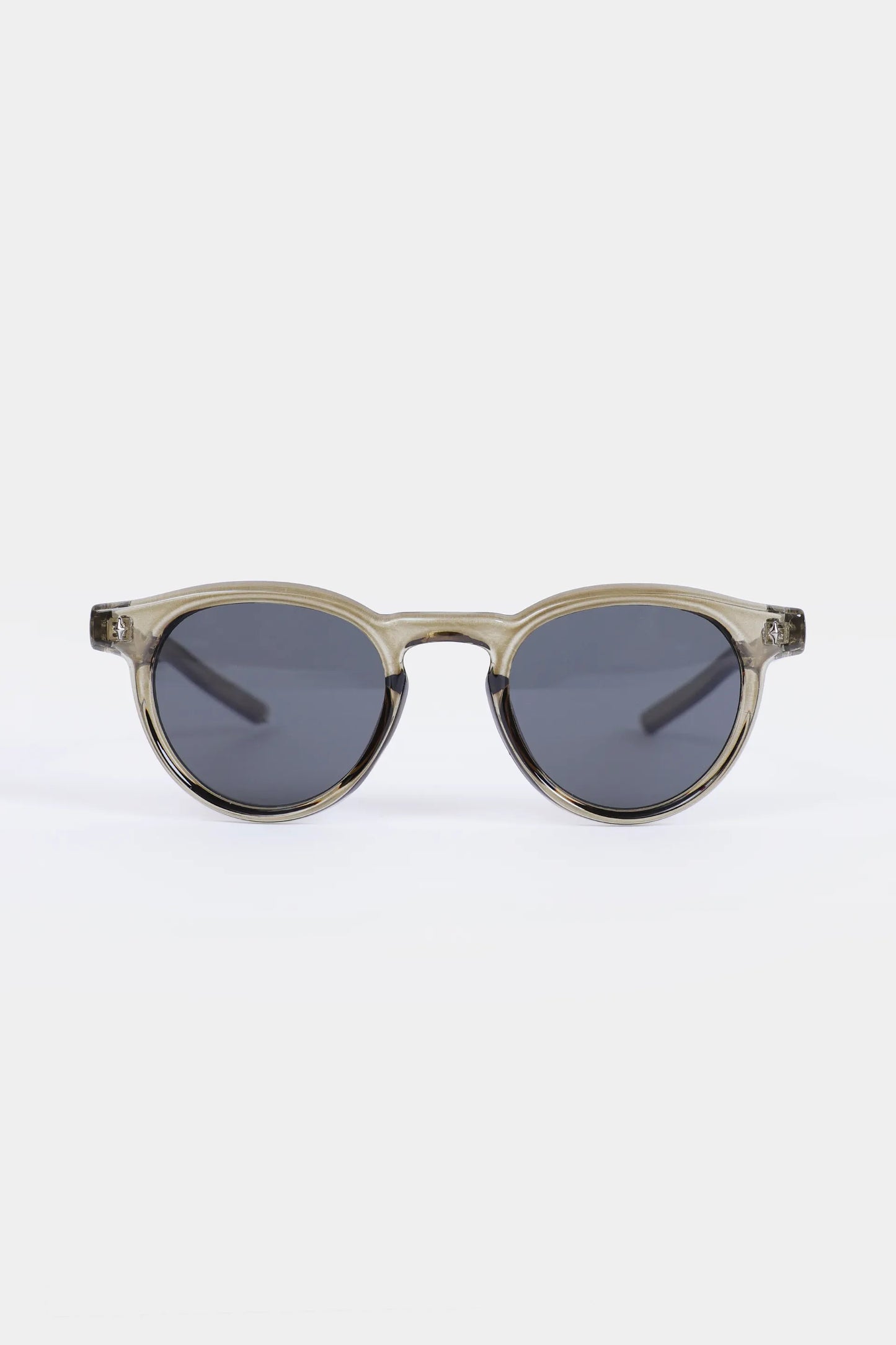 Retro Round Sunglasses - Cougar Clothing