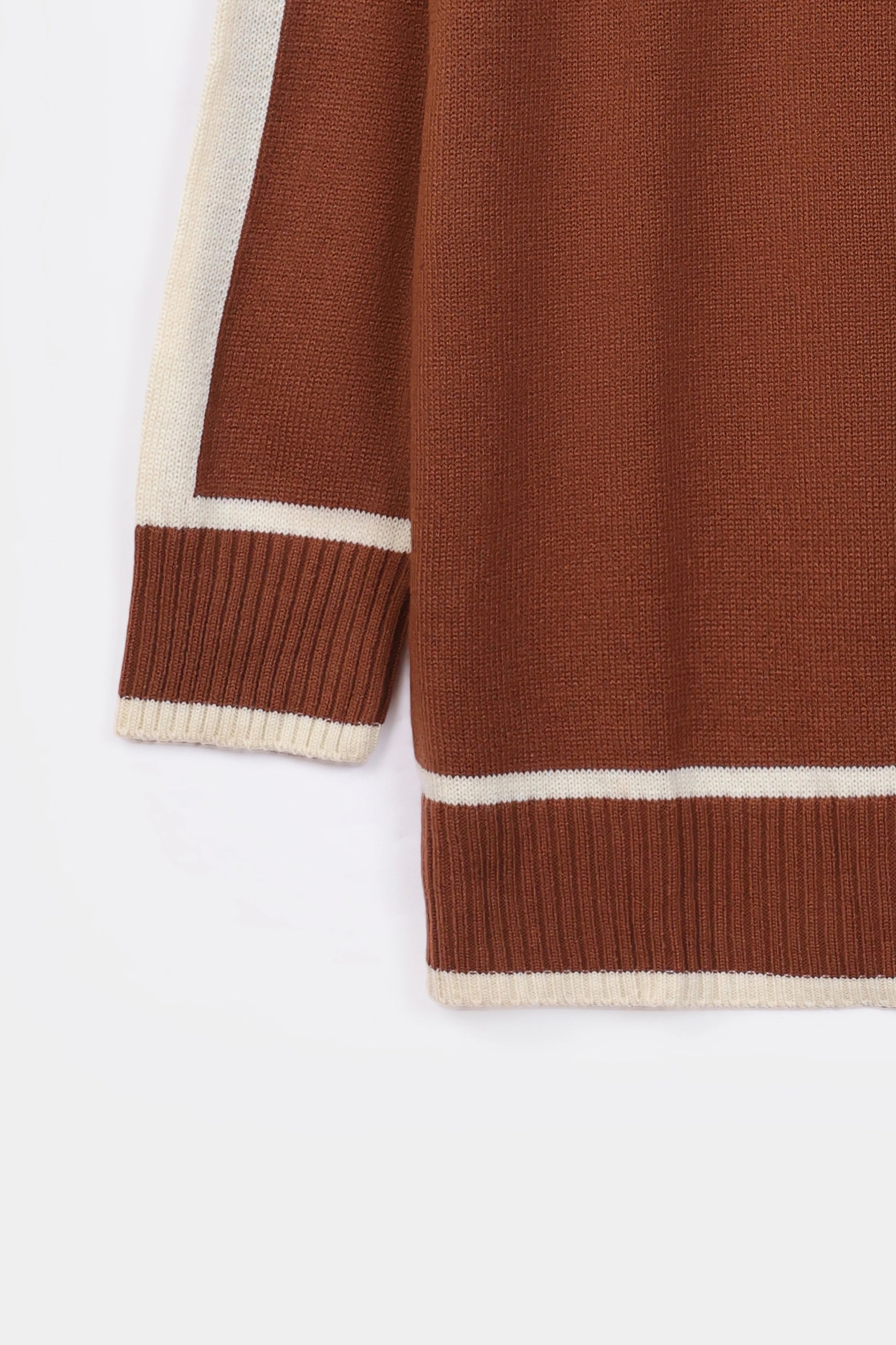 Raglan Sleeve Sweater - Cougar Clothing