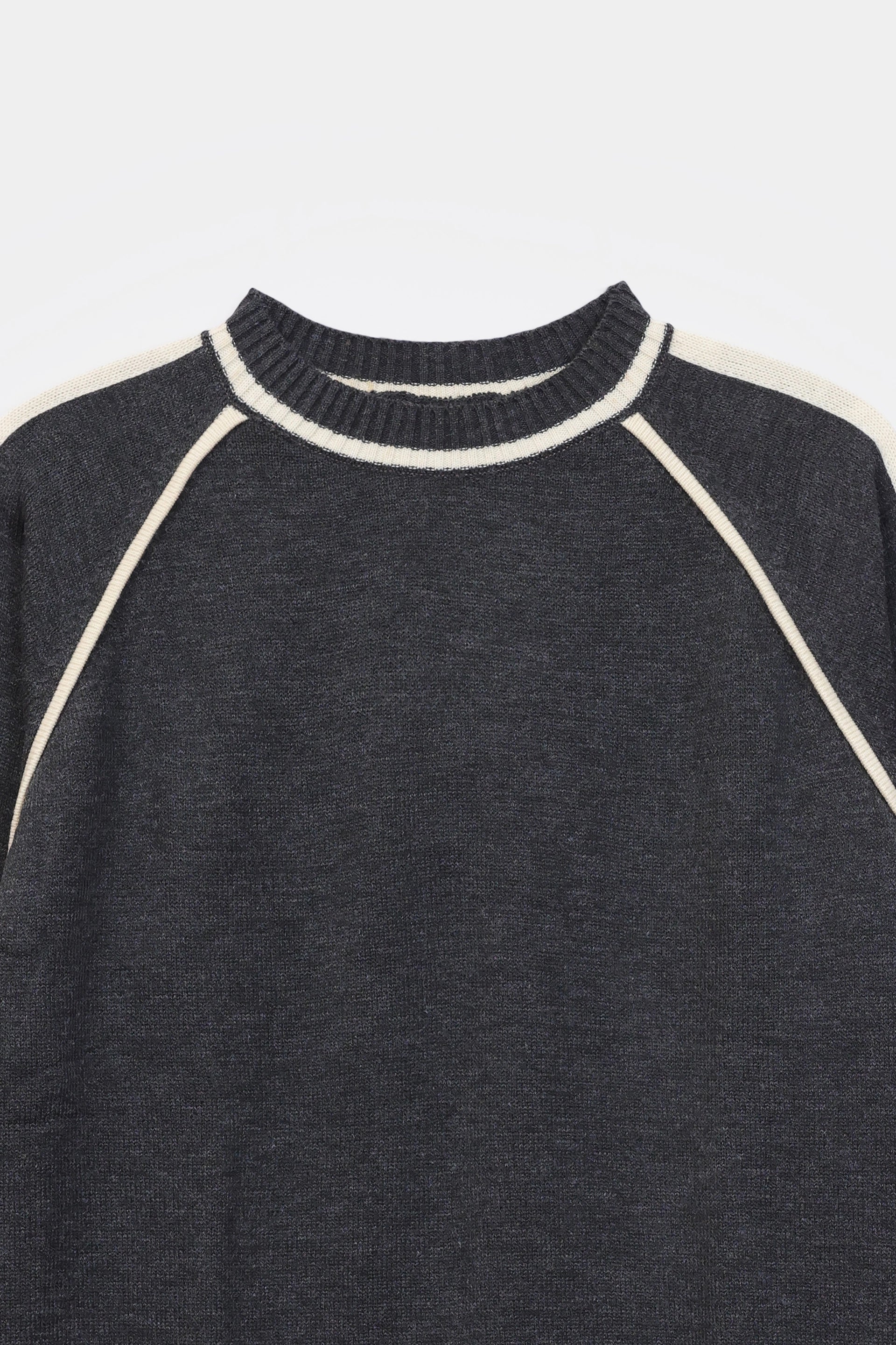 Raglan Sleeve Sweater - Cougar Clothing