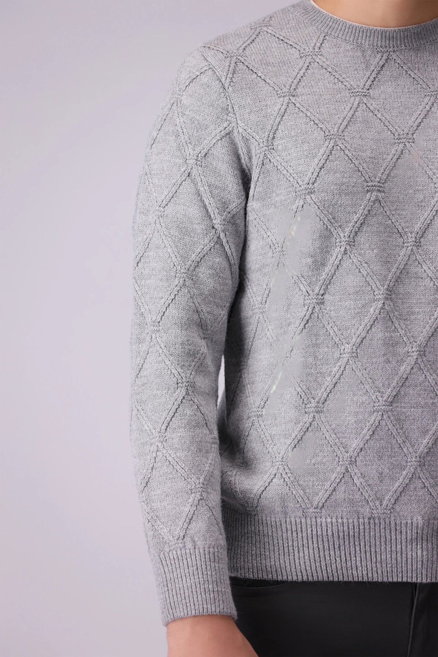 Diamond Pattern Sweater - Cougar Clothing