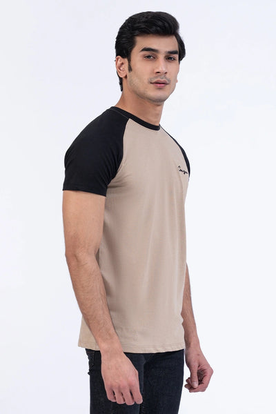 Contrast Raglan Sleeves T-Shirt
