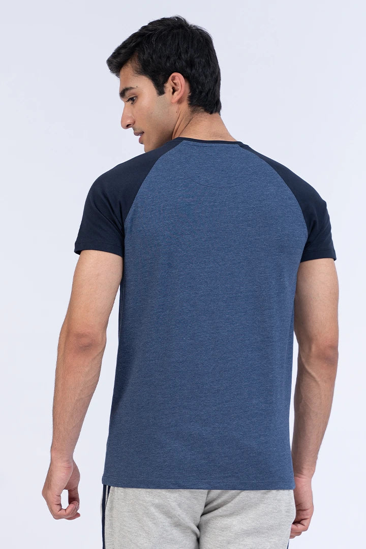 Blue Contrast Raglan Sleeves T-Shirt