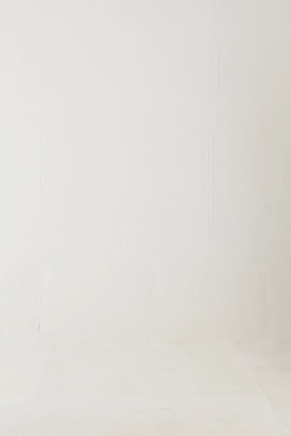 Raglan Sleeved Sweater - Cougar Clothing